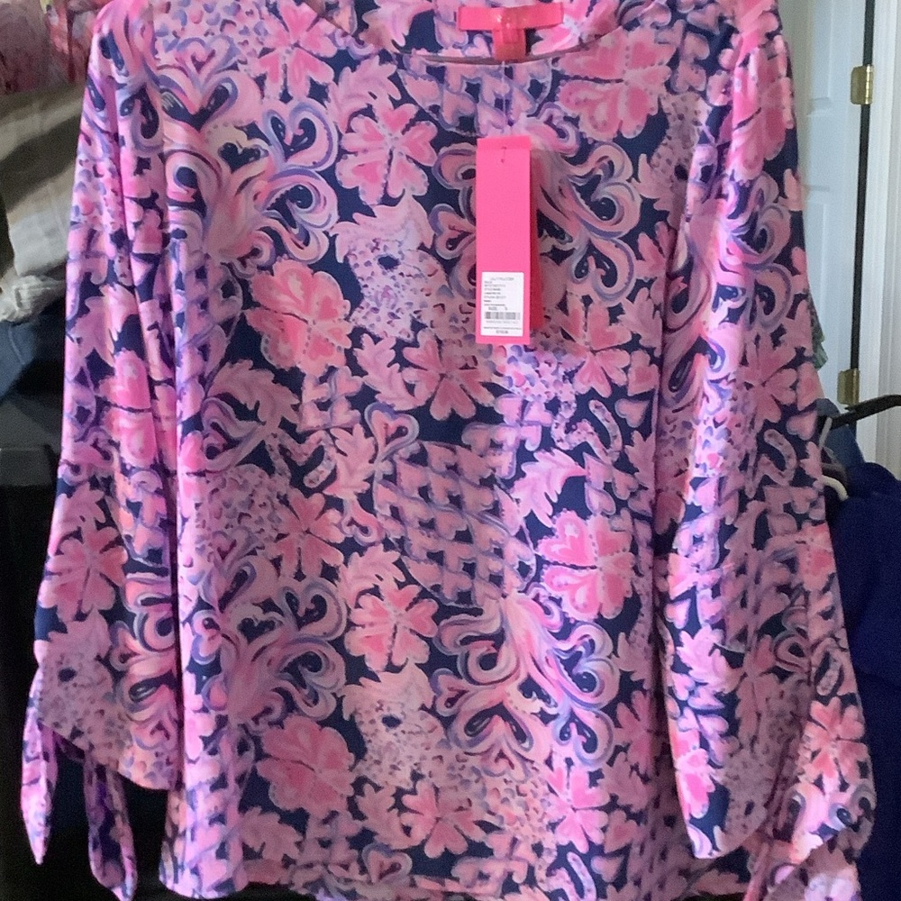 Lilly Pulitzer Vibrant Pink and Navy Paisley Blouse, Langston Top, Love You Bunc
